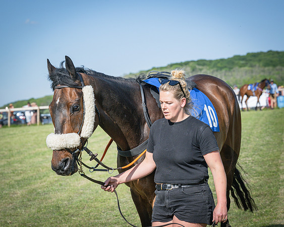 Race 6 The Vinanz Intermediate Race (9 of 129)