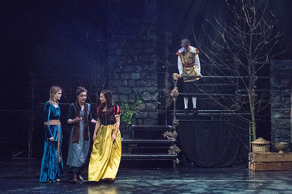 Friday - Act 2 -  (107 of 228).jpg