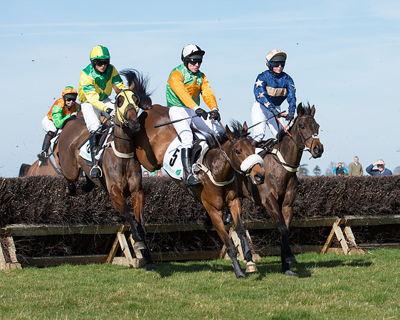 Race 1 - Open Maiden Div 1 (48 of 88).jpg