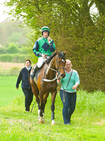 Kimblewick at Kimble Restricted Race