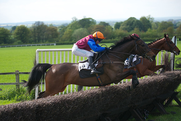 Race 6 -  44