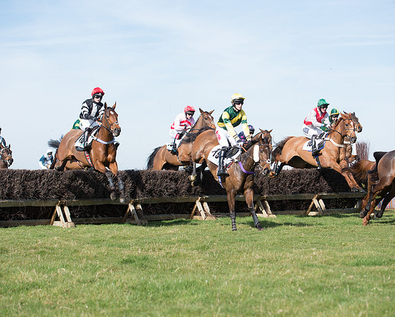 Race 2 - Open Maiden Div 2 (64 of 124).jpg