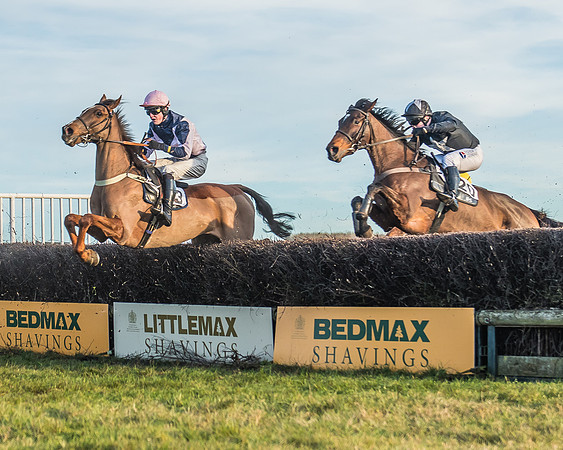 Race 6 - 4 5 6 yr old 2m4f Maiden Race-53