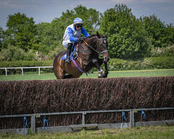 Race 1 The Bonners & Babbingtons South Midlands area conditions (22 of 73)