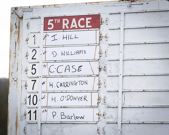 Race 5 - Home counties Grand National (1 of 194)