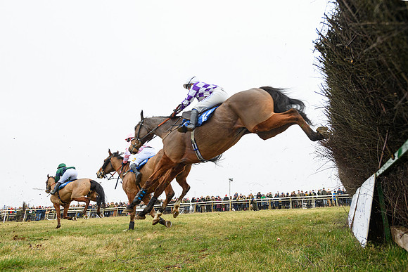 Race 3 - Novice Riders Race (86 of 180)