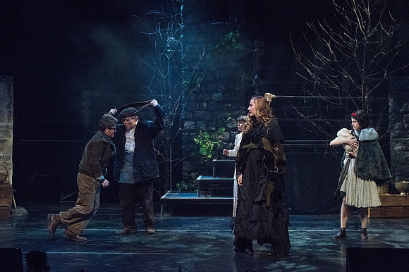 Friday - Act 2 -  (111 of 228).jpg