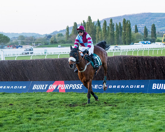 Race 7 - Glos Hussars  (129 of 245)