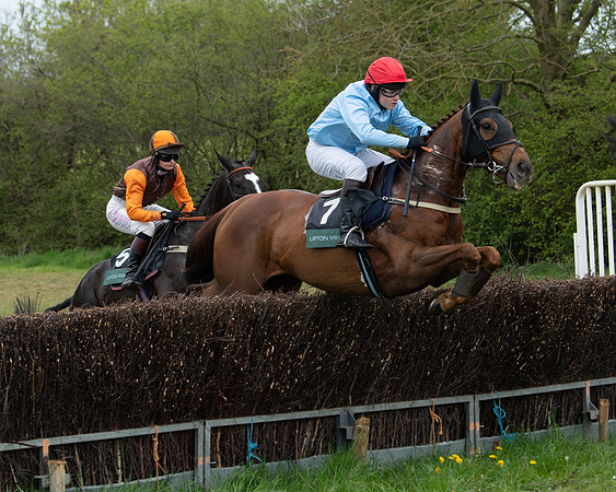 Race 3 - Warwickshire Hunt Members (14 of 65)
