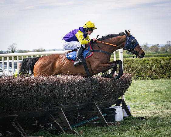 Race 3 - The Richardsons chartered Accountants Conditions Race [Level Three] for Novice Riders (93 of 117)