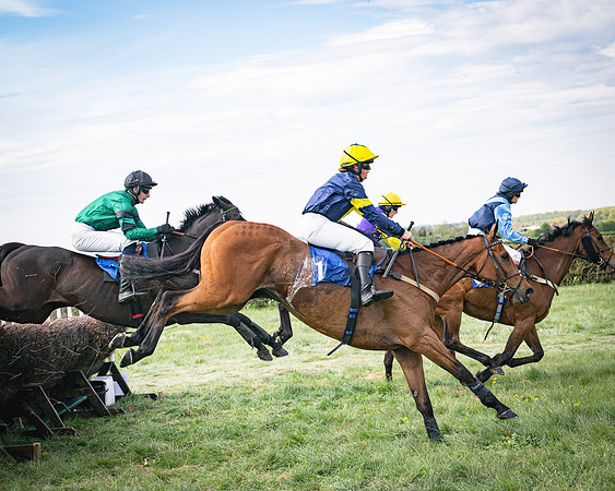 Race 3 - The Richardsons chartered Accountants Conditions Race [Level Three] for Novice Riders (60 of 117)