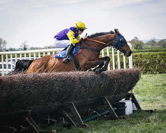 Race 3 - The Richardsons chartered Accountants Conditions Race [Level Three] for Novice Riders (92 of 117)
