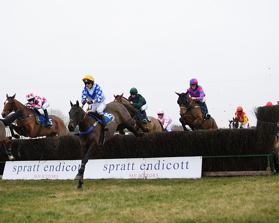 Race 3 - Novice Riders Race (45 of 180)