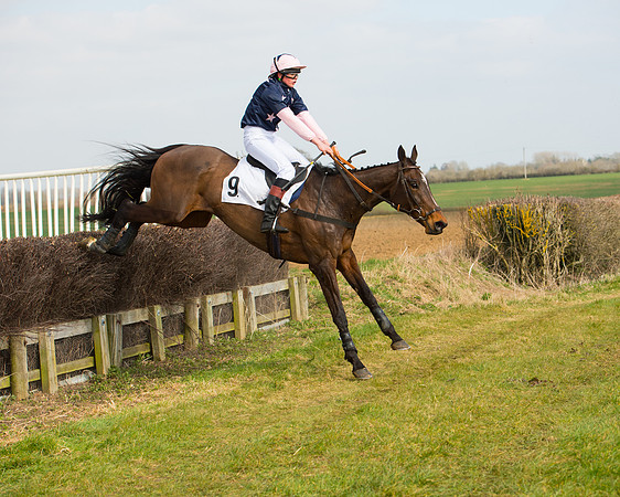 Race 2 - COnfined Hunts race (99 of 144).jpg