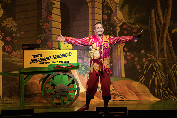 Swan Panto 2017
