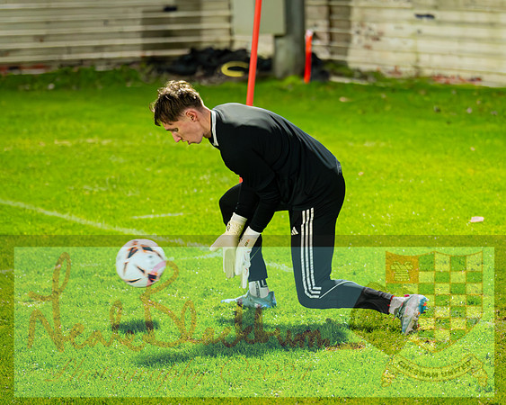 Chesham Utd 2 Salisbury 3 (7 of 379)