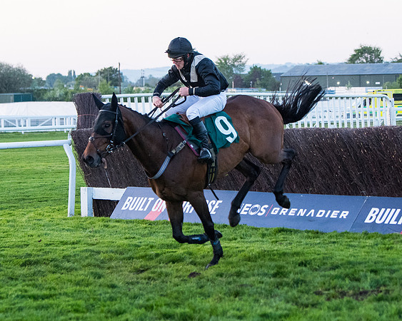 Race 7 - Glos Hussars  (160 of 245)