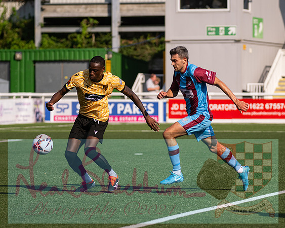 Maidstone Utd 2 v Chesham Utd 2 (100 of 383)