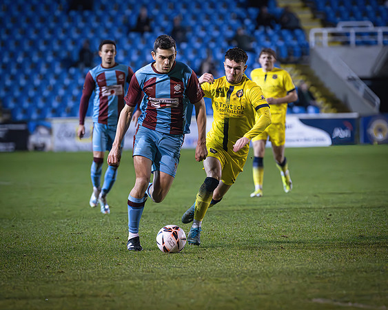 Farnborough 2 Chesham Utd 1 (103 of 368)