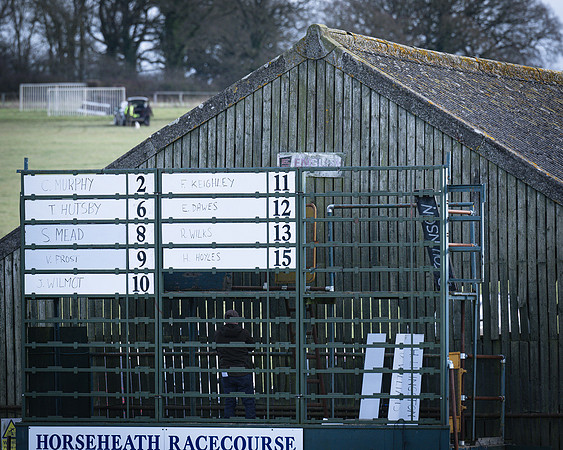 Race 3 - Novice Riders (1 of 122)