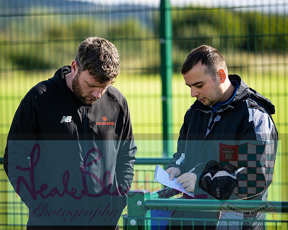 Bishops Cleever 0 v Chesham Utd 0 (4 of 365)