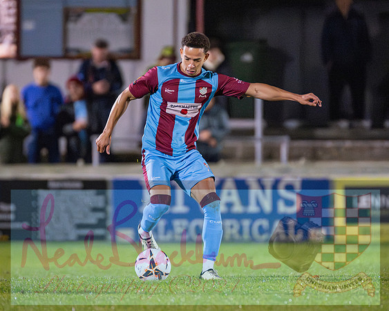 Chesham Utd 3 v 1 Chippenham Town (169 of 416)