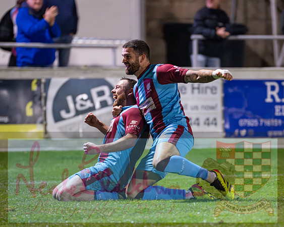 Chesham Utd 3 v 1 Chippenham Town (342 of 416)