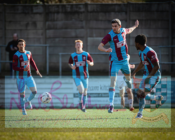 Chesham Utd 1 v Truro 4 (102 of 356)