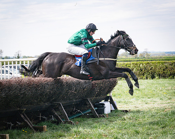 Race 3 - The Richardsons chartered Accountants Conditions Race [Level Three] for Novice Riders (88 of 117)