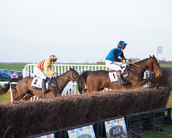 Race 8 - Restricted Race (32 of 40).jpg
