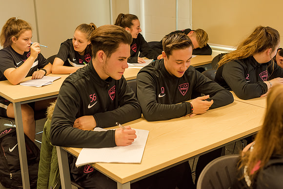 edsv Academy - Classroom (45 of 68)