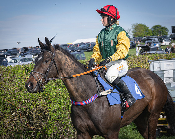 Race 6 - The Fantham family Kimblewick Berks and Bucks Oakley Hunt members and subscribers race (6 of 64)