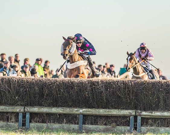 Race 5 - Red Mills Intermediate Race-58
