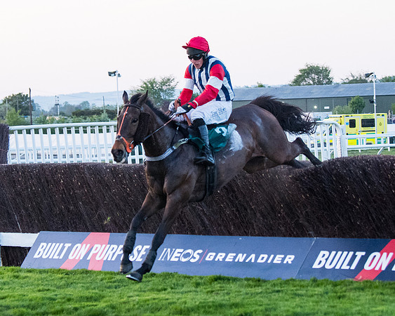Race 7 - Glos Hussars  (155 of 245)