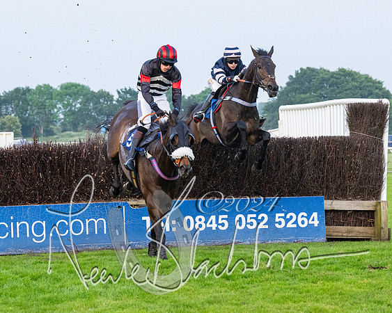 Race 5 - Peter Wright Handicap (81 of 117)