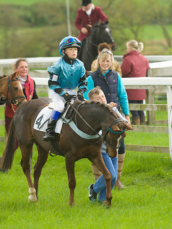 Pony Race - 1   33
