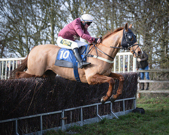 Race 3 - Novice Riders (80 of 122)