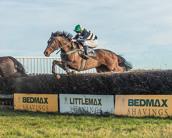 Race 6 - 4 5 6 yr old 2m4f Maiden Race-56
