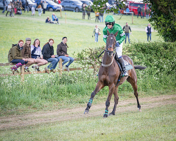 Race 6 - The sir James Shuckburgh Restricted race (12 of 85)