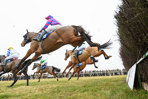 Race 3 - Novice Riders Race (42 of 180)