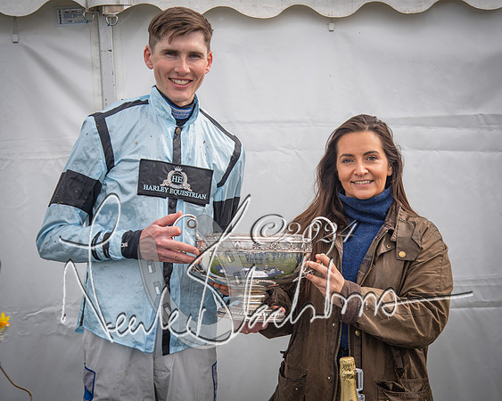 Race 2 - Tattersalls Cheltenham 4 year old Maiden (82 of 85)