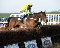 Race 6 - Aga Confined