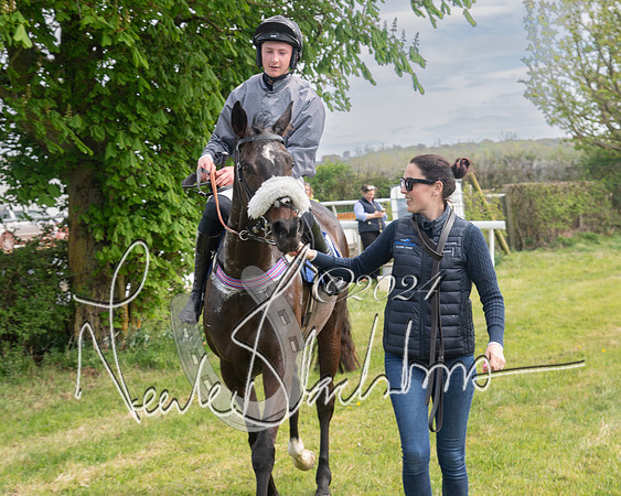 Race 2 - The Elliott of London maiden race (126 of 137)