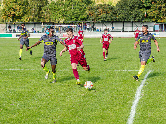 Chesham Utd 2 Staines Town 0 (17 of 79)