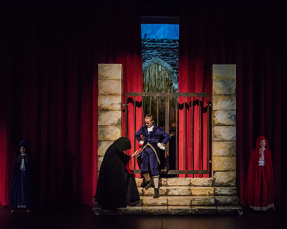 Beauty and the Beast (2 of 531)