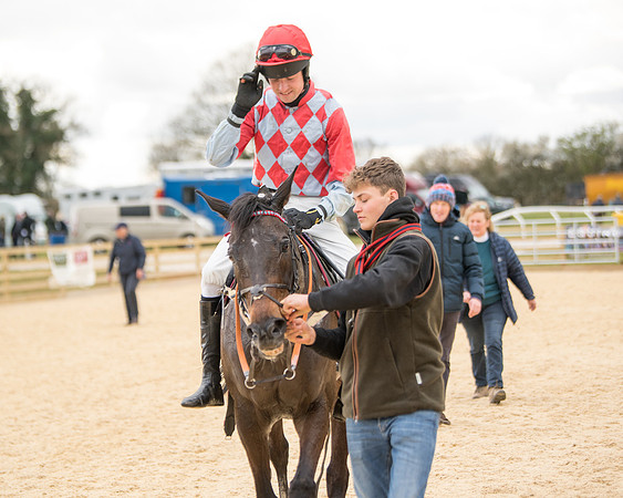 Race 3 - Owner Trainer conditions (117 of 132)