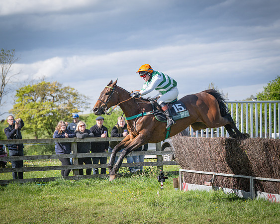 Race 5 - F N Pile and Sons PPORA Novice Riders (99 of 151)