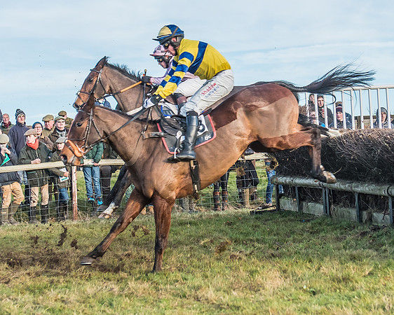 Race 5 - Red Mills Intermediate Race-55