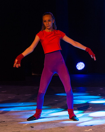 Maggie Monk - Act 1 - 17.I Sing The Body Electric (10 of 109)