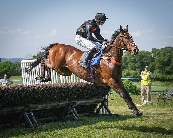 Race 4 Empire De Maulde - Seb Mead winners of The Perry’s of Aylesbury Jaecoo Men’s Open Race (85 of 190)